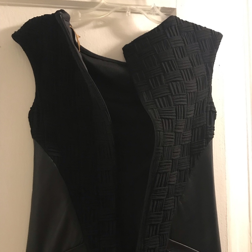 4x HPπ Ali Ro LBD Black Leather Trim Dress - Picture 7 of 8